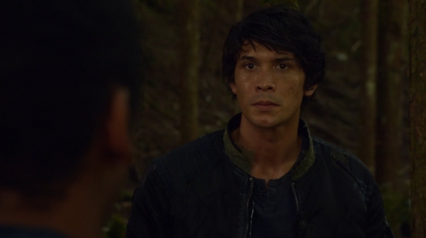 The Earth Kills Season One Episode Three-894
