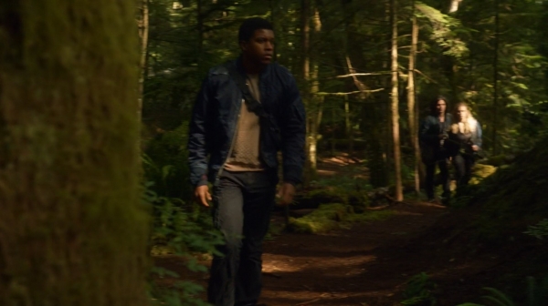 The Earth Kills Season One Episode Three-891
