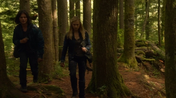 The Earth Kills Season One Episode Three-881
