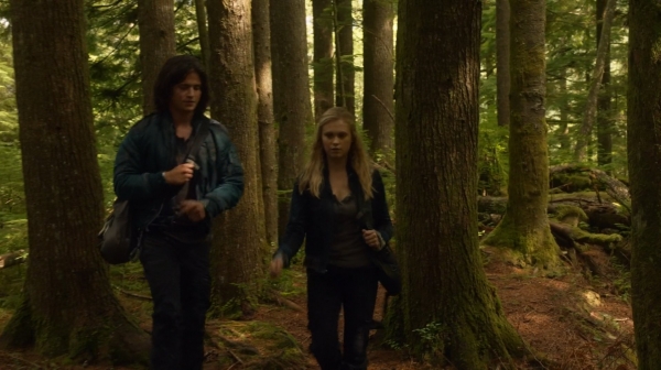 The Earth Kills Season One Episode Three-880
