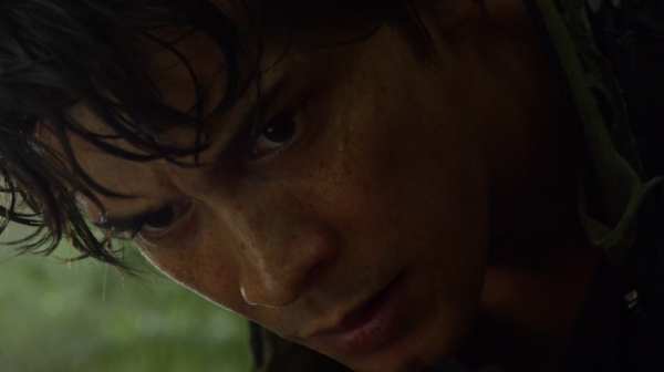 The Earth Kills Season One Episode Three-792

