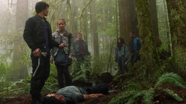 The Earth Kills Season One Episode Three-746
