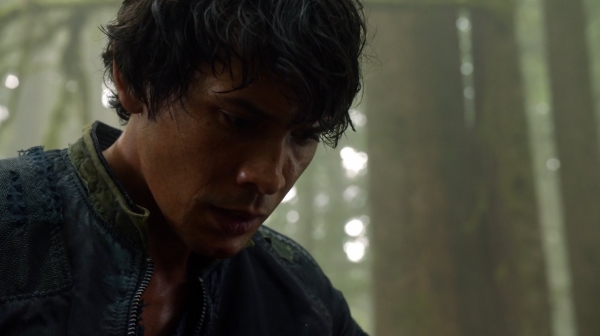 The Earth Kills Season One Episode Three-725

