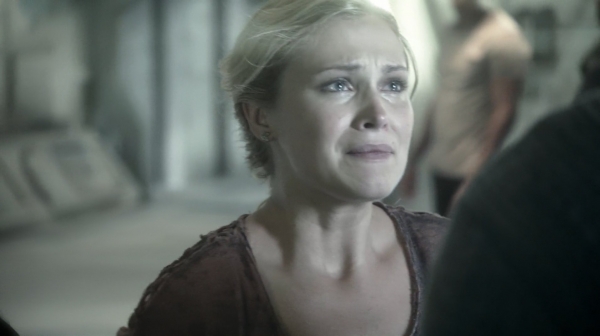The Earth Kills Season One Episode Three-412
