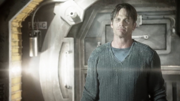 The Earth Kills Season One Episode Three-402
