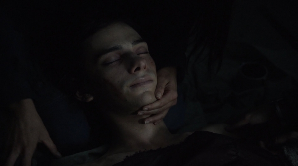 The Earth Kills Season One Episode Three-327
