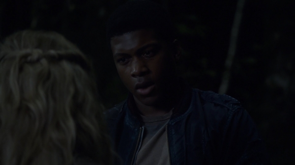 The Earth Kills Season One Episode Three-255
