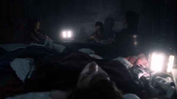 The Earth Kills Season One Episode Three-216
