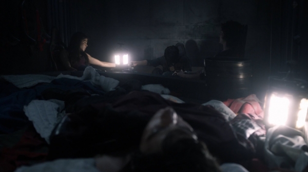 The Earth Kills Season One Episode Three-207

