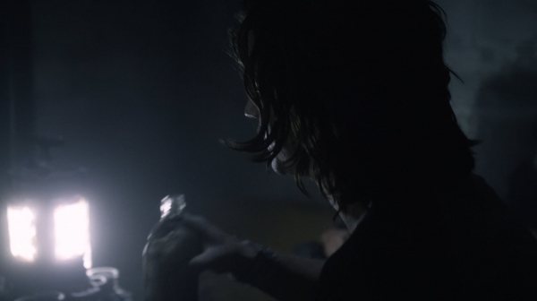The Earth Kills Season One Episode Three-197

