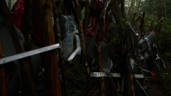 The 100 Captures Murphys Law Season One Episode Four-1427

