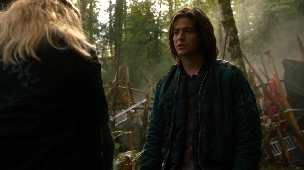 The 100 Captures Murphys Law Season One Episode Four-1407
