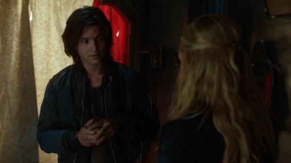 The 100 Captures Murphys Law Season One Episode Four-1294
