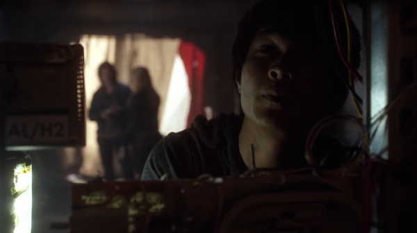 The 100 Captures Murphys Law Season One Episode Four-1291
