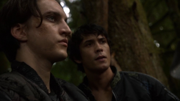 The 100 Captures Murphys Law Season One Episode Four-1277
