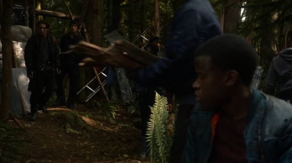 The 100 Captures Murphys Law Season One Episode Four-1275
