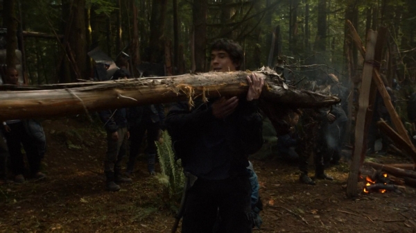 The 100 Captures Murphys Law Season One Episode Four-1259
