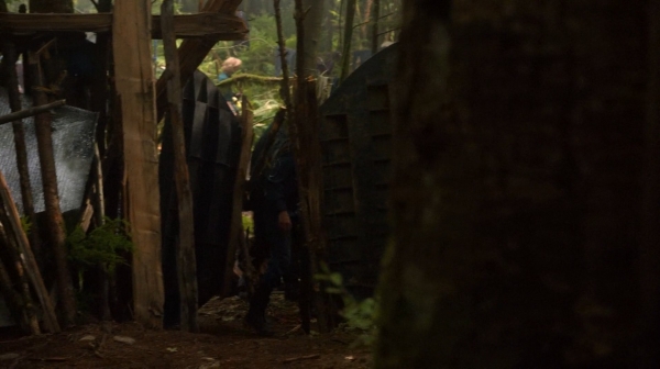The 100 Captures Murphys Law Season One Episode Four-1241
