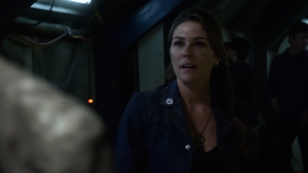The 100 Captures Murphys Law Season One Episode Four-1193
