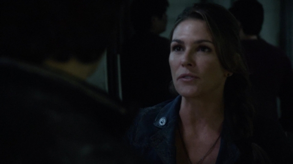 The 100 Captures Murphys Law Season One Episode Four-1184
