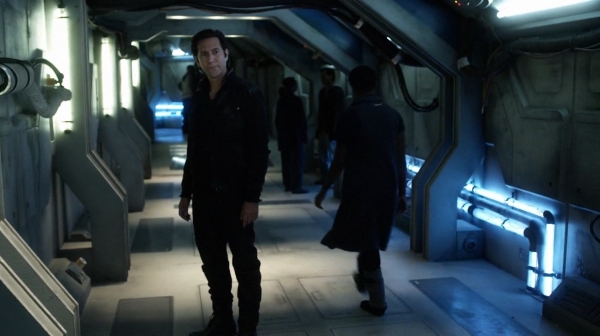 The 100 Captures Murphys Law Season One Episode Four-1168
