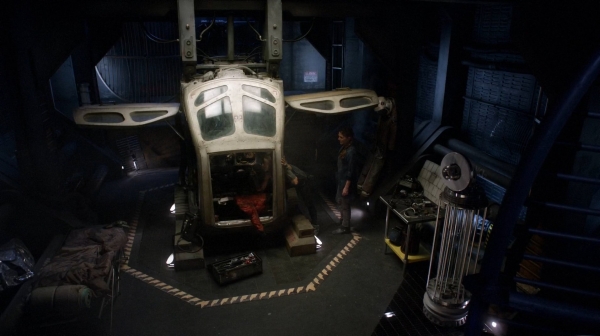 The 100 Captures Murphys Law Season One Episode Four-1157
