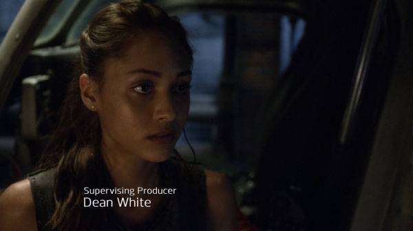 The 100 Captures Murphys Law Season One Episode Four-1140

