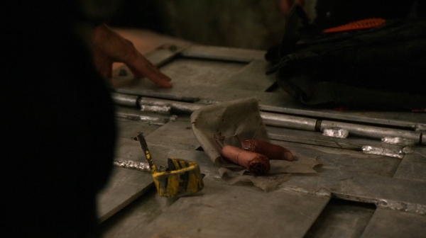 The 100 Captures Murphys Law Season One Episode Four-1131
