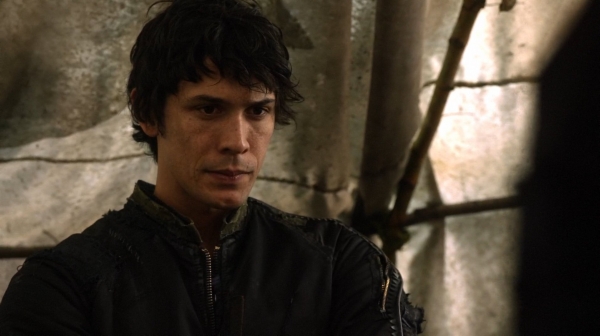 The 100 Captures Murphys Law Season One Episode Four-1128
