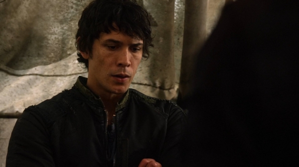 The 100 Captures Murphys Law Season One Episode Four-1125
