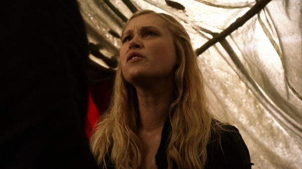 The 100 Captures Murphys Law Season One Episode Four-1105
