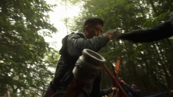 The 100 Captures Murphys Law Season One Episode Four-1090
