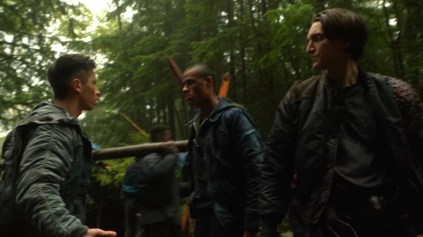The 100 Captures Murphys Law Season One Episode Four-1088

