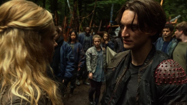 The 100 Captures Murphys Law Season One Episode Four-1076
