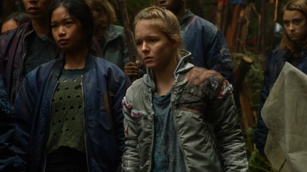 The 100 Captures Murphys Law Season One Episode Four-1067
