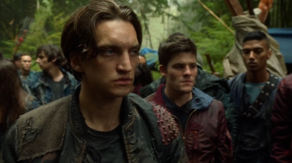 The 100 Captures Murphys Law Season One Episode Four-1037
