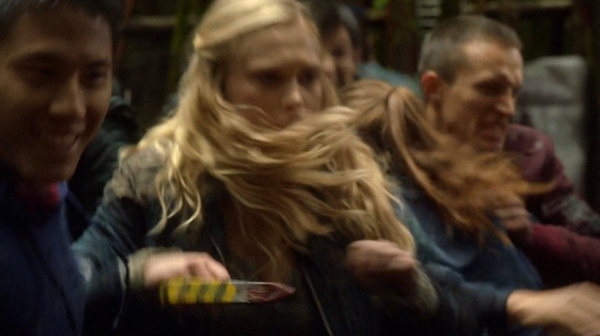 The 100 Captures Murphys Law Season One Episode Four-1030
