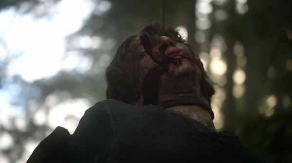 The 100 Captures Murphys Law Season One Episode Four-983
