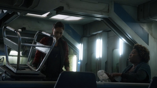 The 100 Captures Murphys Law Season One Episode Four-938
