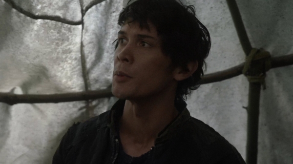 The 100 Captures Murphys Law Season One Episode Four-885
