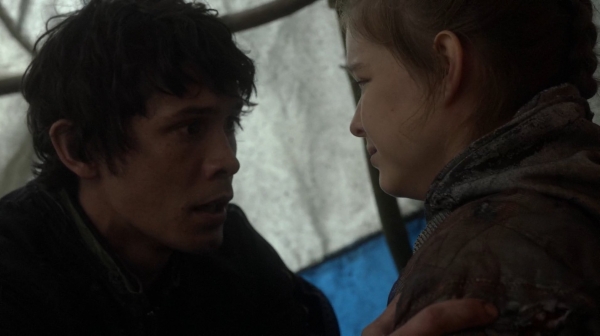 The 100 Captures Murphys Law Season One Episode Four-878
