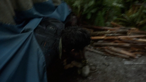 The 100 Captures Murphys Law Season One Episode Four-876
