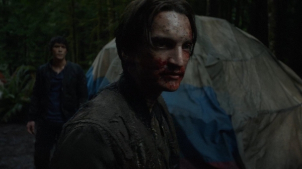 The 100 Captures Murphys Law Season One Episode Four-851
