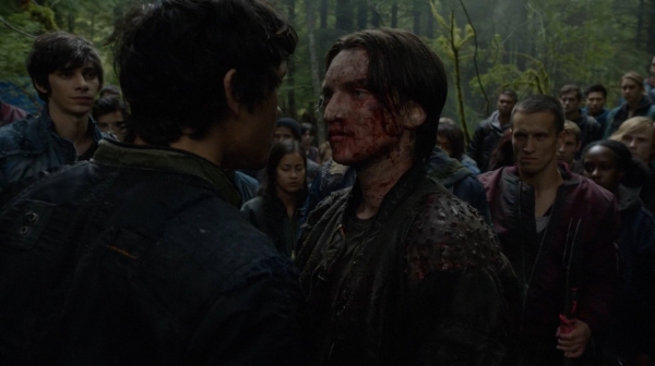 The 100 Captures Murphys Law Season One Episode Four-845

