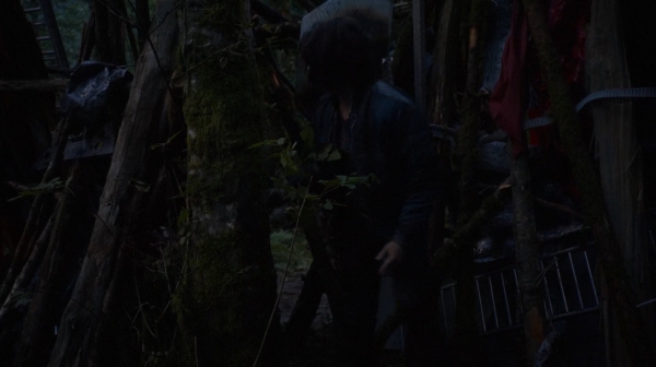 The 100 Captures Murphys Law Season One Episode Four-836
