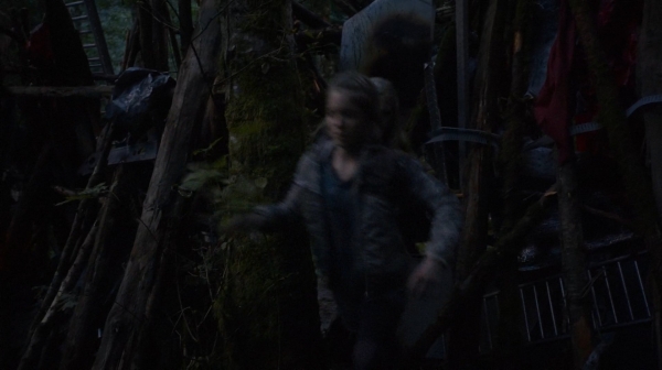 The 100 Captures Murphys Law Season One Episode Four-835
