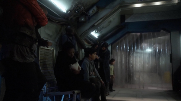 The 100 Captures Murphys Law Season One Episode Four-824
