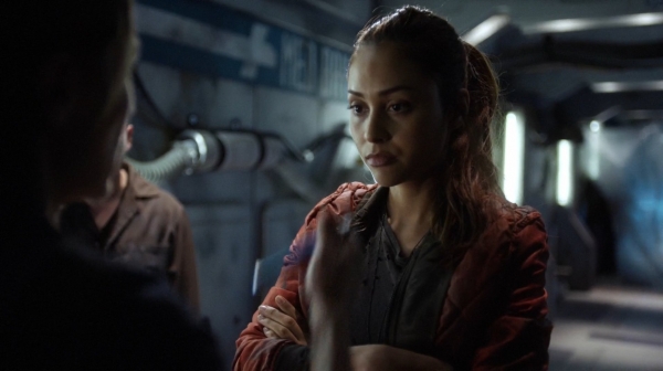 The 100 Captures Murphys Law Season One Episode Four-813
