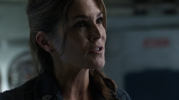 The 100 Captures Murphys Law Season One Episode Four-799
