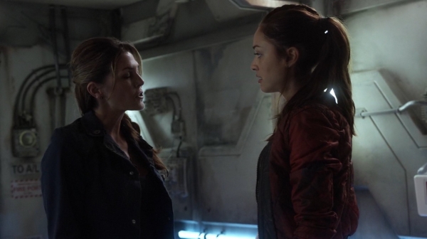 The 100 Captures Murphys Law Season One Episode Four-793
